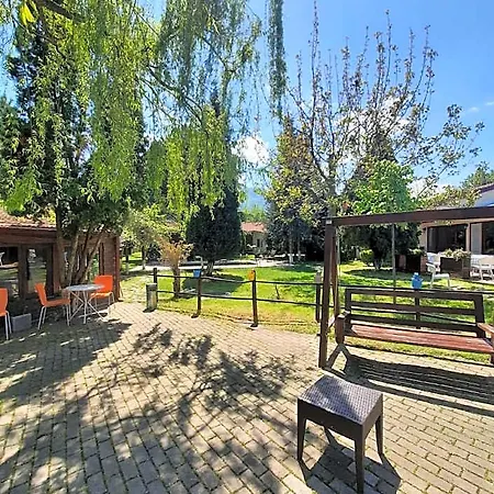 Hotell Alex Village Life Kartepe