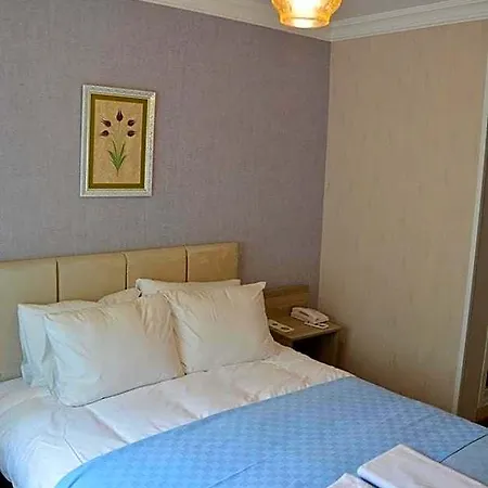 Hotell Alex Village Life Kartepe Himmetli